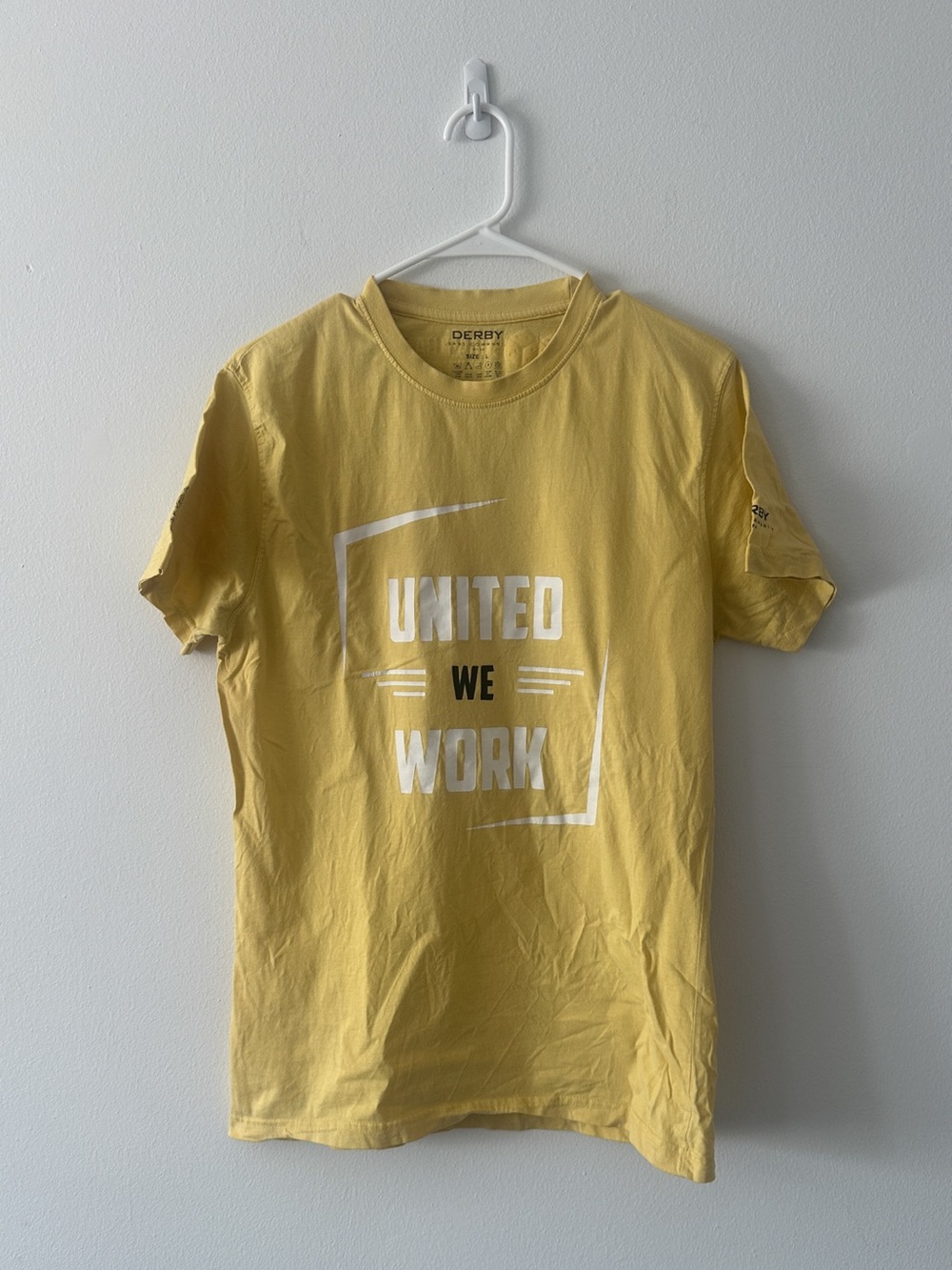 Derby Jeans Community Yellow T-Shirt Indian Institute Of Technology Size L